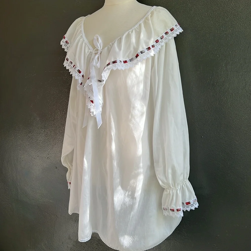 White Ruffled Women's Renaissance Top - Picture 3 of 9